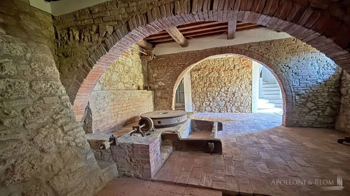 Image No.20-3 Bed Apartment for sale