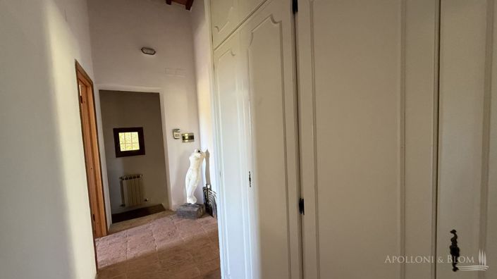 Image No.30-3 Bed Apartment for sale