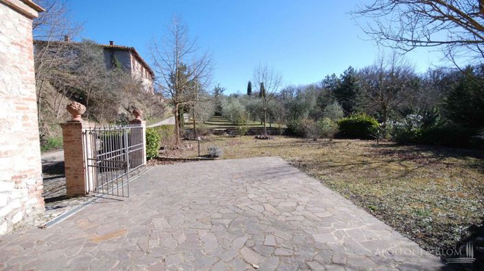 Image No.3-Appartement de 4 chambres à vendre à Montalcino