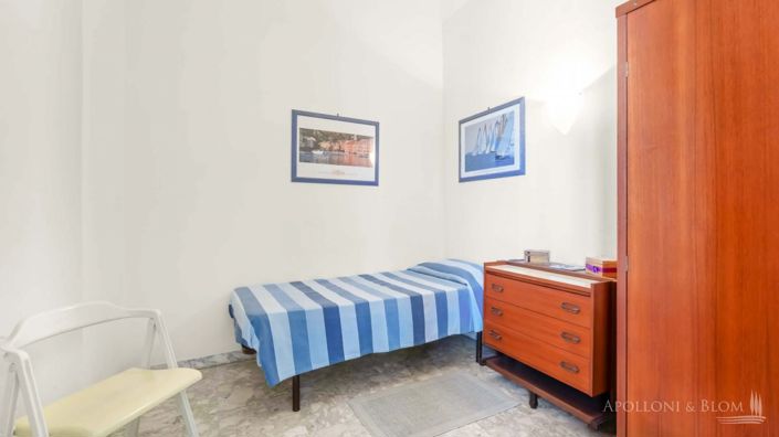 Image No.18-4 Bed Apartment for sale