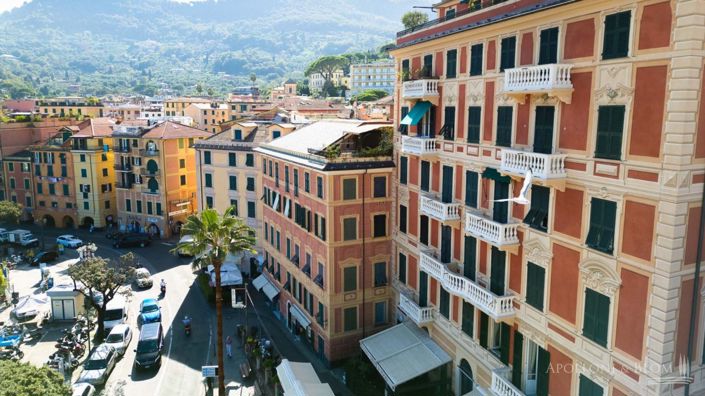 Image No.25-4 Bed Apartment for sale