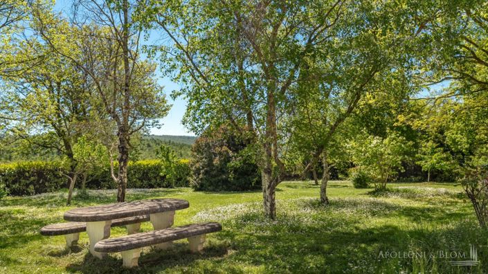 Image No.27-3 Bed Apartment for sale