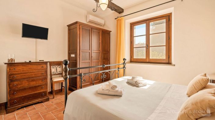 Image No.17-Appartement de 6 chambres à vendre à Montepulciano