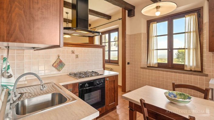 Image No.22-Appartement de 6 chambres à vendre à Montepulciano