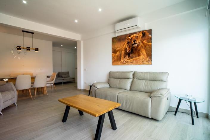 Image No.11-2 Bed Apartment for sale