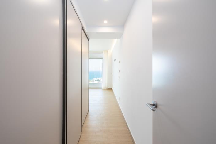 Image No.10-3 Bed Apartment for sale