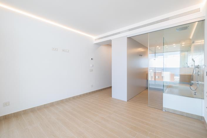 Image No.25-3 Bed Apartment for sale