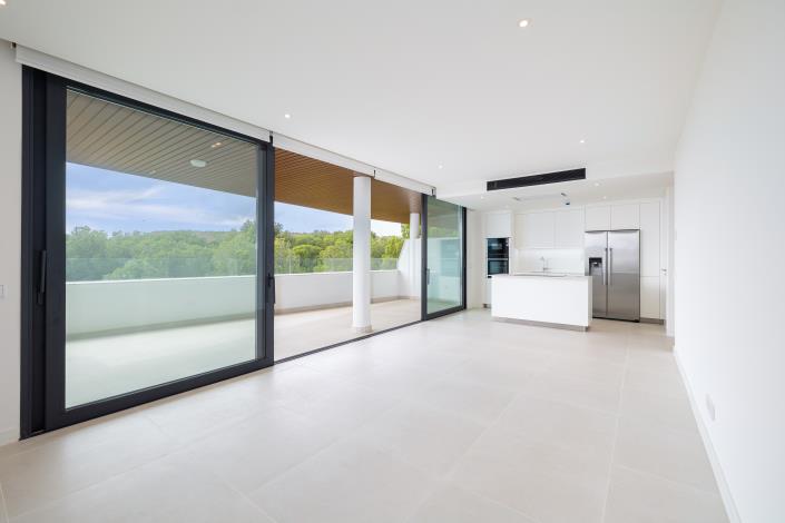 Image No.3-2 Bed Apartment for sale