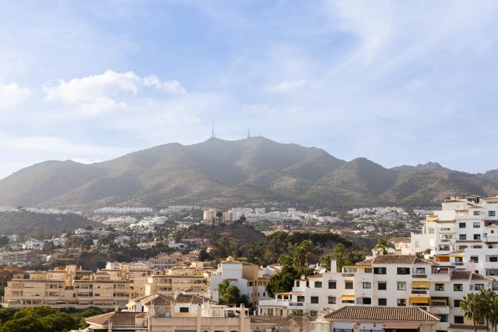 Image No.13-3 Bed Apartment for sale