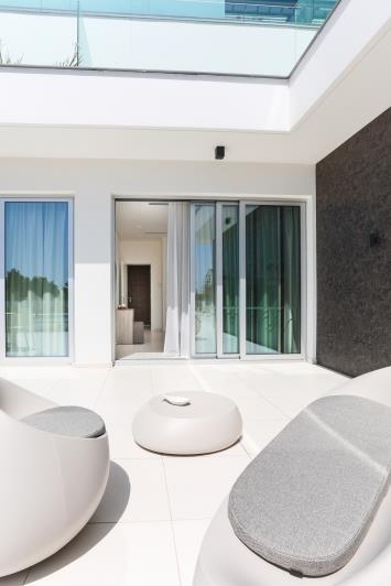 Image No.33-2 Bed Apartment for sale