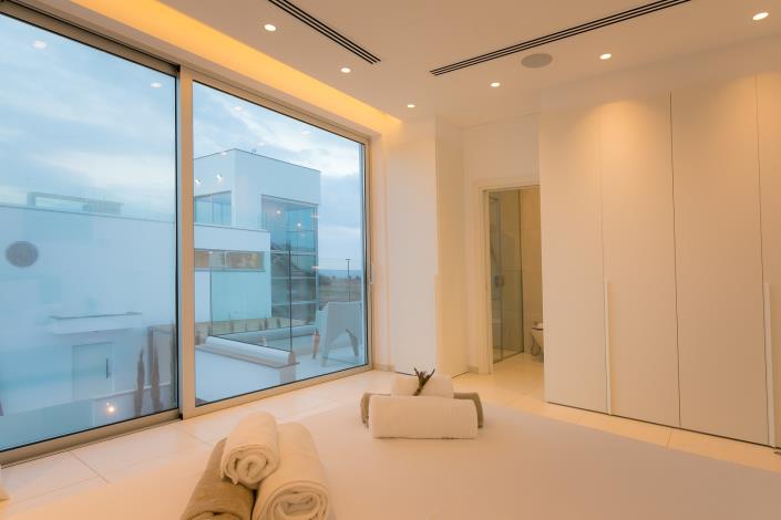 Image No.31-3 Bed Villa for sale