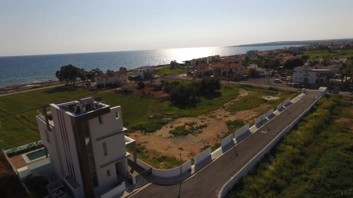 Image No.2-Villa de 4 chambres à vendre à Sotira