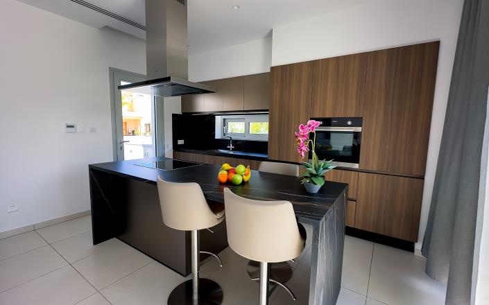 Image No.20-3 Bed Villa for sale