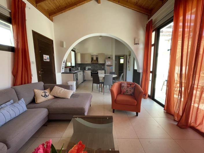 Image No.9-2 Bed Bungalow for sale