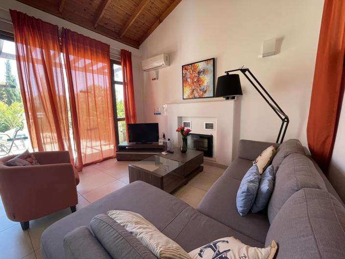 Image No.10-2 Bed Bungalow for sale