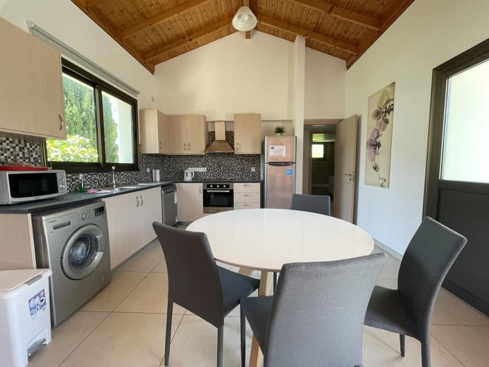 Image No.11-2 Bed Bungalow for sale