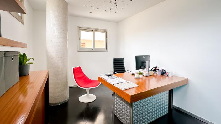 Image No.19-Commercial à vendre à Aradippou