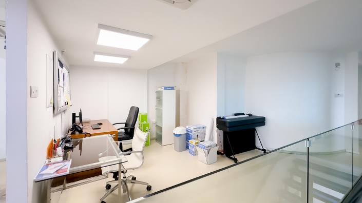 Image No.30-Commercial à vendre à Aradippou