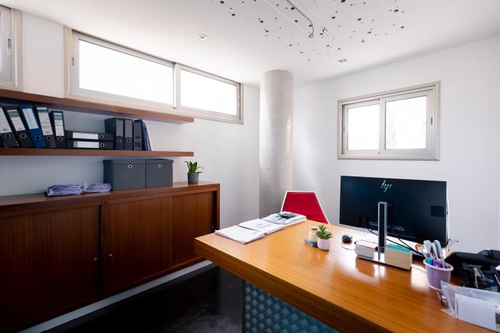 Image No.38-Commercial à vendre à Aradippou