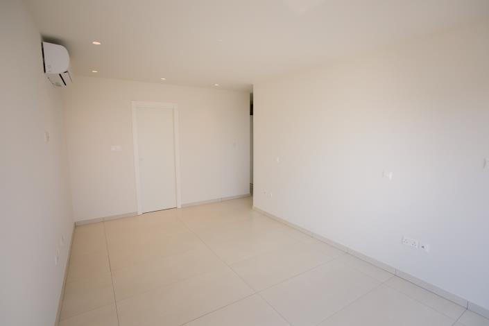 Image No.23-Penthouse de 2 chambres à vendre à Germasogeia