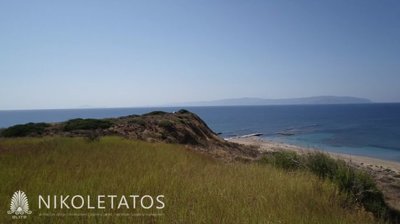 1 - Kefalonia, Plot