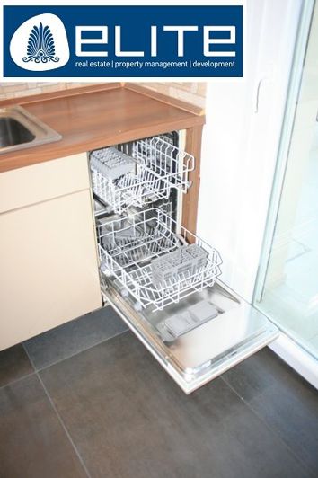 Image No.23-Villa de 4 chambres à vendre à Markopoulo