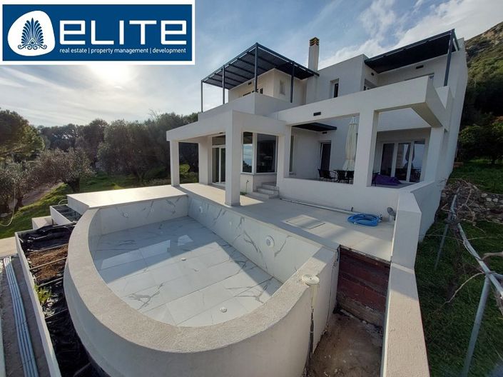 Image No.5-Villa de 4 chambres à vendre à Markopoulo