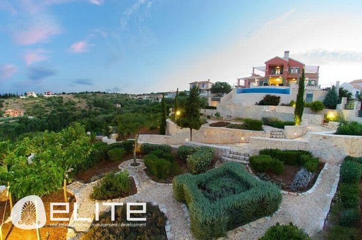 Image No.5-5 Bed Villa for sale