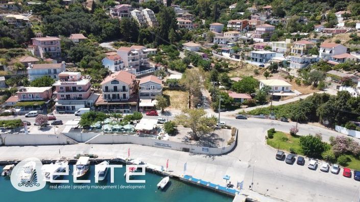 Image No.2-Terre à vendre à Poros