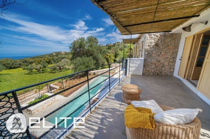 Image No.11-Villa de 2 chambres à vendre à Markantonata