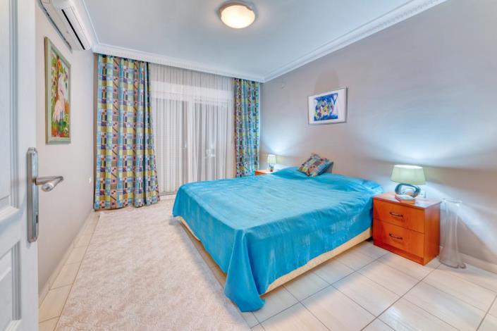 Image No.60-2 Bed Apartment for sale