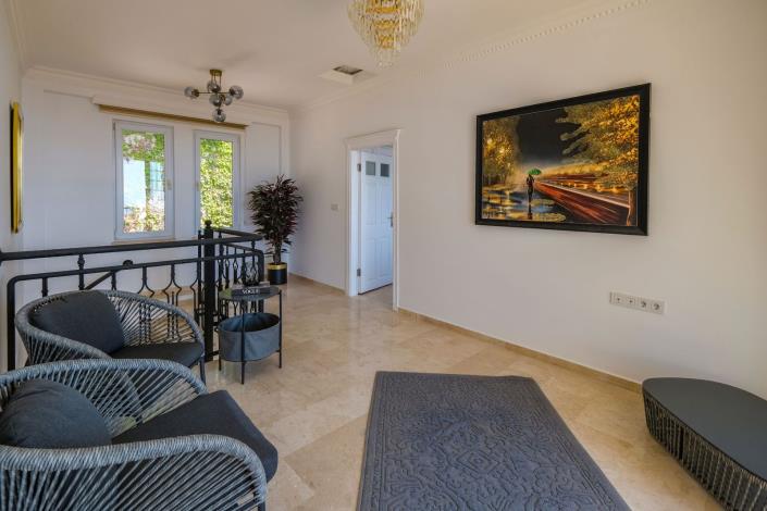 Image No.28-3 Bed Apartment for sale