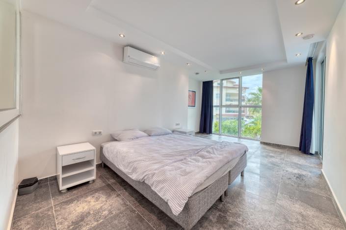 Image No.50-3 Bed Apartment for sale