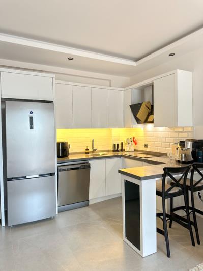 Image No.23-1 Bed Apartment for sale