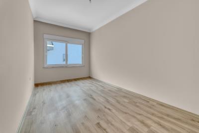 9edaa4fc-1606-4580-bfd6-f63c9471e88a