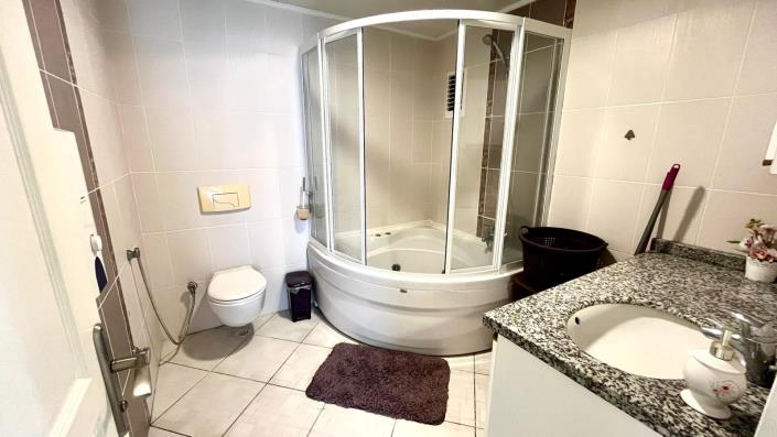 Image No.31-2 Bed Apartment for sale