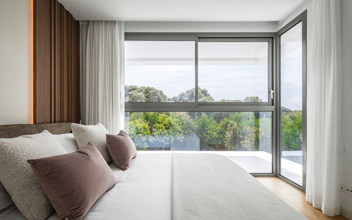 Image No.14-5 Bed Villa for sale