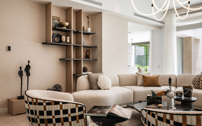 Image No.6-5 Bed Villa for sale