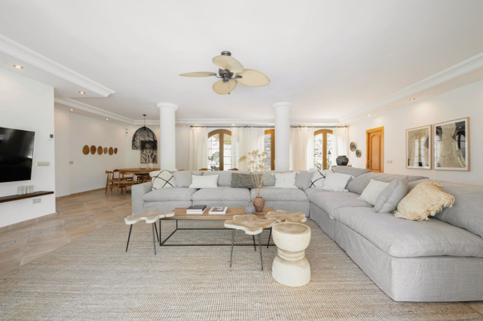 Image No.3-Villa de 5 chambres à vendre à Marbella