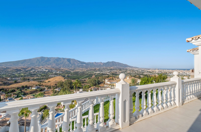 Image No.14-6 Bed Villa for sale