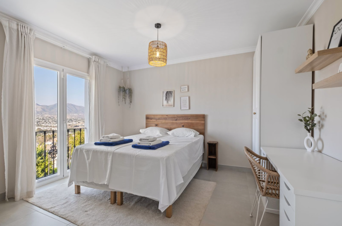 Image No.27-6 Bed Villa for sale