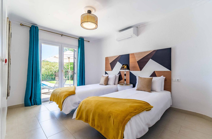 Image No.37-4 Bed Villa for sale