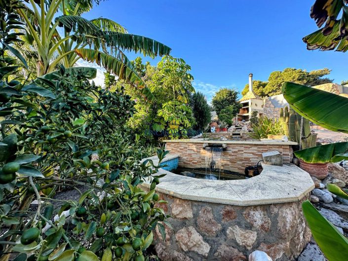 Image No.41-3 Bed Property for sale