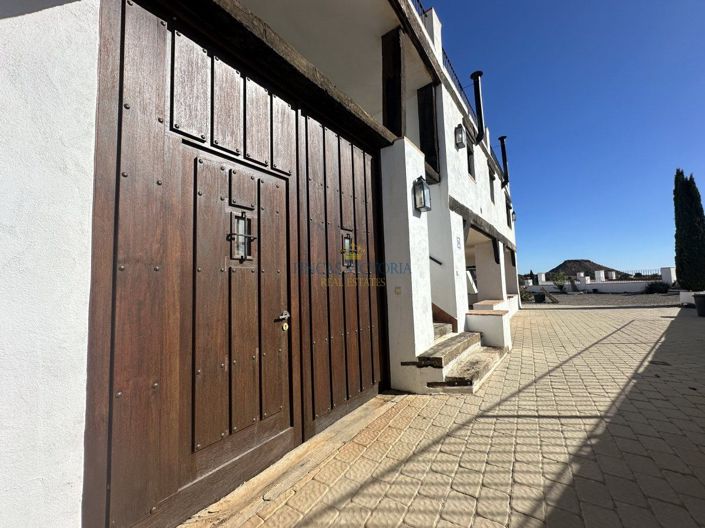 Image No.12-Propriété de 7 chambres à vendre à Águilas