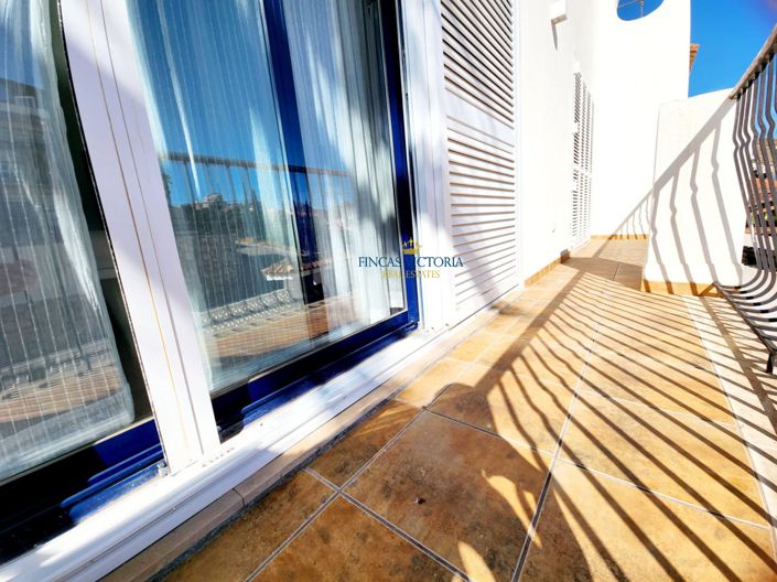 Image No.34-4 Bed Property for sale