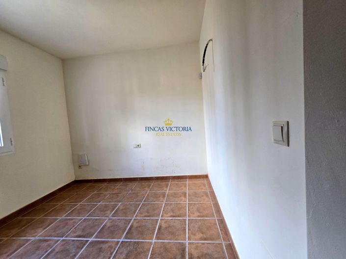 Image No.26-3 Bed Villa for sale