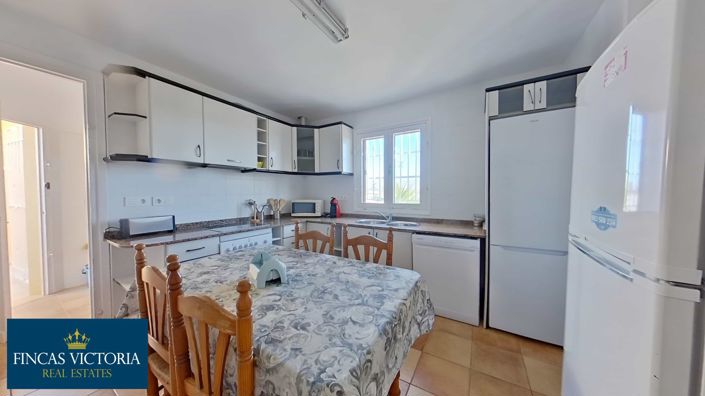 Image No.15-5 Bed Villa for sale