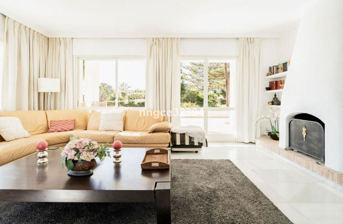 Image No.21-3 Bed Apartment for sale