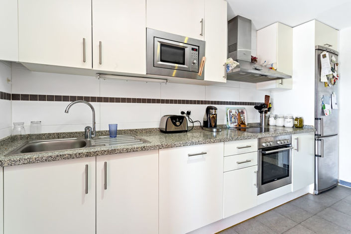 Image No.22-3 Bed Apartment for sale