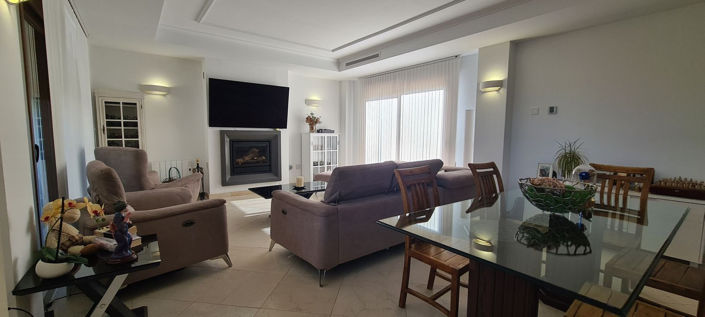 Image No.9-3 Bed Villa for sale